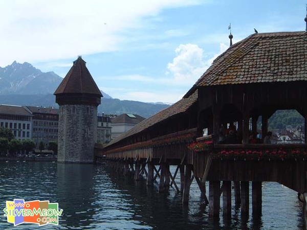 瑞士琉森 卡柏爾橋 Kapellbrucke