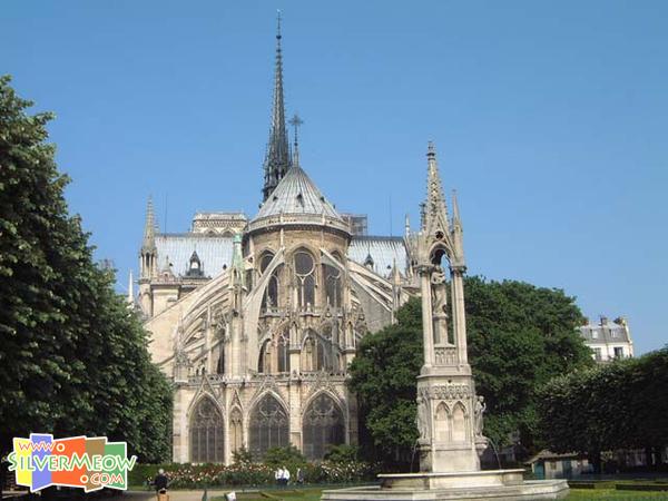 若望二十三世廣場