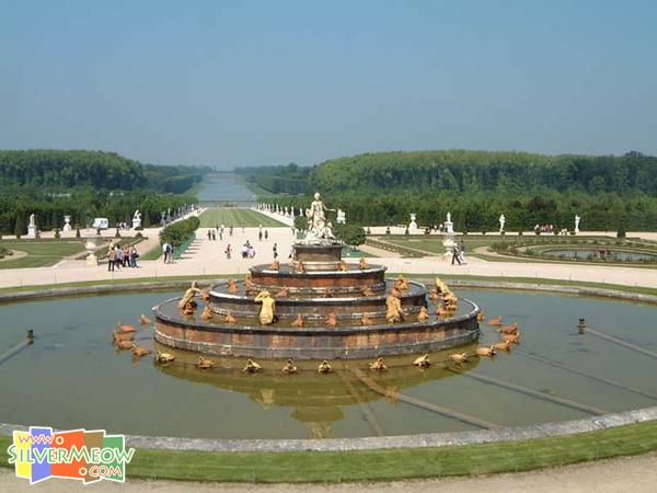 皇宮御花園 拉鐸娜池 Le Bassin de Latone 上之拉鐸娜女神像