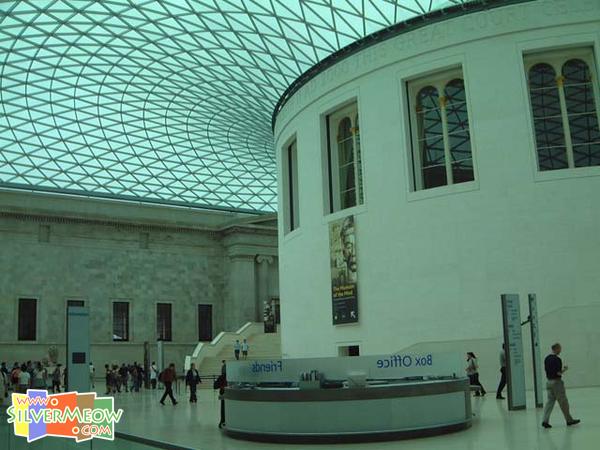 館內大堂及閱讀室