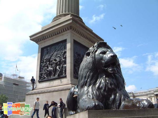 尼爾遜紀念柱下銅獅
