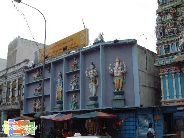 印度廟廟外